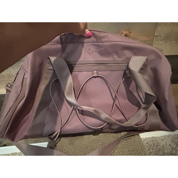 NIKE Women's One Training Large Tote Bag Light Purple Multiple Storage‎ Areas - Picture 4 of 10